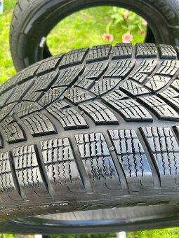 Goodyear Ultragrip Performance + SUV 235/55 R18 104H - 3