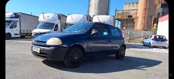 Renault clio tmavo Modré - 3