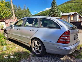 Mercedes C220 - 3