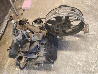 Motor Škoda 100L - 3