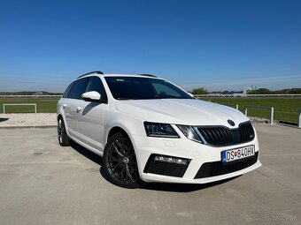 Škoda Octavia Combi 2.0 TDI RS DSG - 3