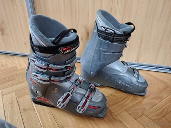 Lyžiarky 44, 280-285 - 3