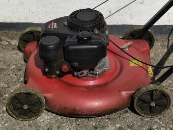 Benzínová kosačka - 3