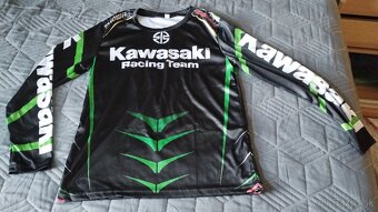 Sportove tricka velkost M - 3