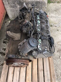 300d om606 - 3
