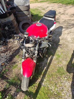 Yamaha R6 2001 na diely - 3