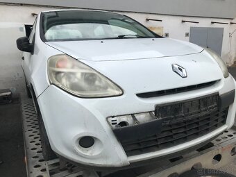 Renault Clio 1.5Dci 2010 - náhradní díly z vozu - 3