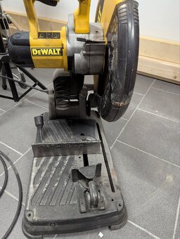 Profesionálna píla na kov DW872 DeWalt - 3
