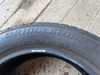 215/55R17 94V Bridgestone Turanza T001 - 3