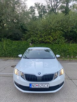 Skoda Oktavia - 3