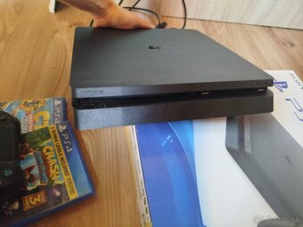 Predávam novú PS4 + Hru na PS4 Crew Motorfest - 3