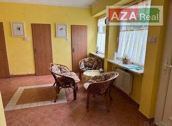 PREDÁME POZEMOK 1644m2 S RD V LAMAČI - 3