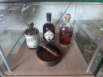 Popolník na doutníky Zľava 25% - 3