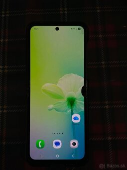 Samsung Galaxy Z Flip 5 512GB - 3