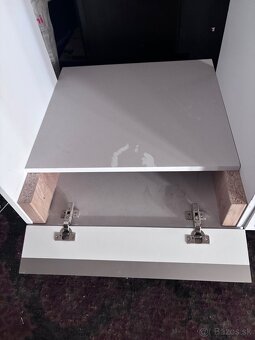 Skrinka pod rúru - 3