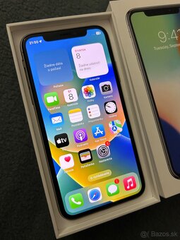 iPhone X 64GB Silver - 100% batéria - 3