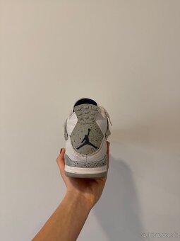 Air Jordan 4 Midnight Navy - 3
