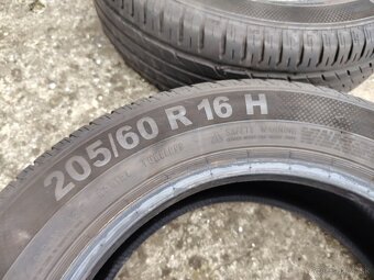 Letné pneumatiky Semperit 205/60 R16 Dot 3323 - 3