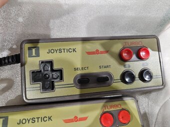 retro ovladace 20e - 3