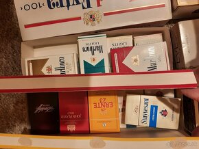 Cigaretové krabičky. - 3