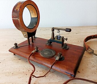 Starožitná krystalka, radiopřijímač z roku 1922, top stav - 3
