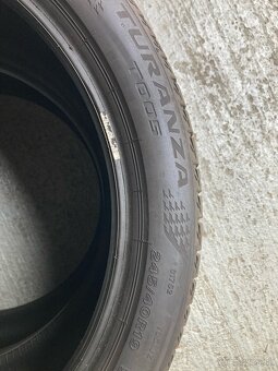 Letné pneu Bridgestone 245/40 R19 - 3