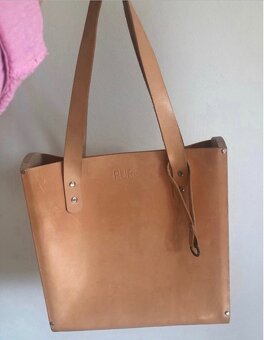 ——————-Veľká kožená shopper kabelka Pure, 69 E—-—- - 3