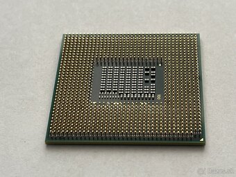 Intel Pentium B960 @ 2.20GHz - 3