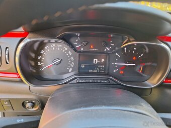 Citroen C3 2018 1.2 benzin PureTech automat 4861km - 3
