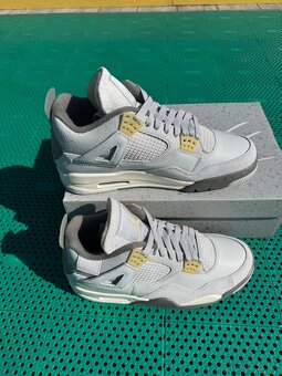 Air Jordan 4 Retro SE Craft - 3