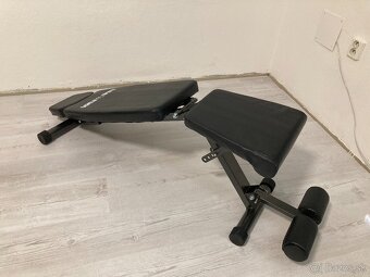 Nastaviteľná posilňovacia lavica / bench, 145x46 cm, čierna - 3