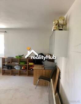 Na predaj 3-izbový byt v centre Senca - 3