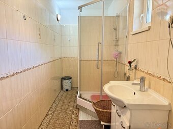 NA PREDAJ RODINNÝ DOM, MOČENOK, KOMPLETNÁ REKONŠTRUKCIA - 3