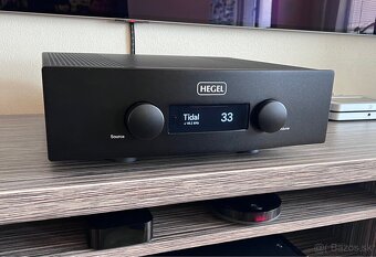 Hegel H400 - 3