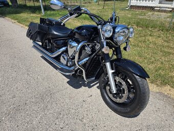 Yamaha XVS 1300 - 3