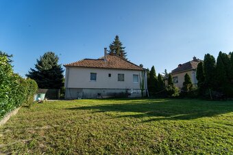 Na predaj rodinný dom s rozľahlým pozemkom 1788m2 MODRA - 3