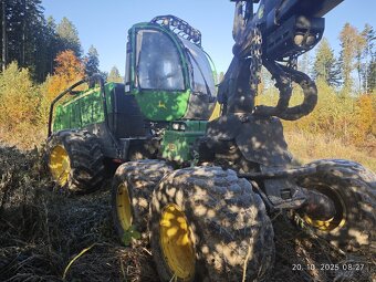 Harvestor John Deere 1270e IT4 - 3