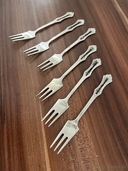 Príbory - 3