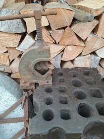 Masivna kováčská doska - 3