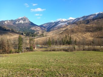 Nadherny pozemok vo Vratnej doline - 3