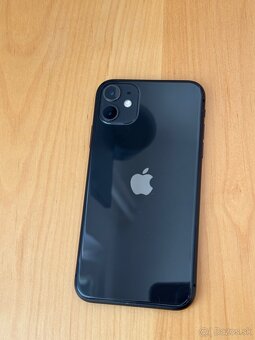 Predám iPhone 11 64 GB - 3