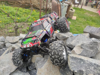Traxxas summit 6x6 - 3