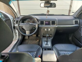 Opel Vectra 3.0 V6 - 3