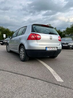 Volkswagen Golf V 2.0tdi - 3