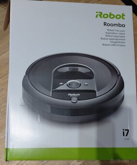 Robotický vysávač Roomba i7 - 3