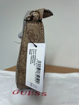 Hnedá kabelka Guess, crossbody - 3