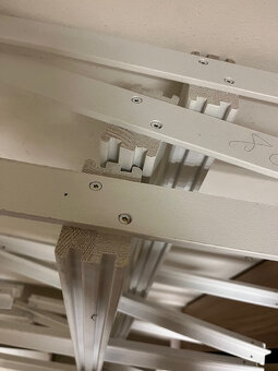 regále stojky zadné steny masív - 3