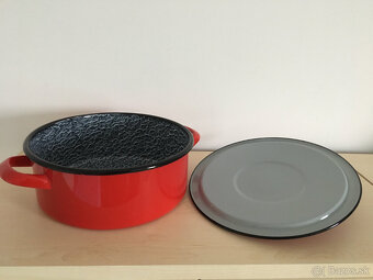 Červený hrniec s pokrievkou - NOVÝ - 3