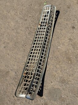 Wartburg 311 predny grill - 3
