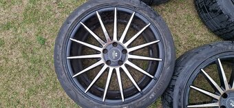 Letna sada Aversus 5x112 245/40 R19 - 3